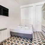 Loreto 3 Pax Wi-fi Appartement *